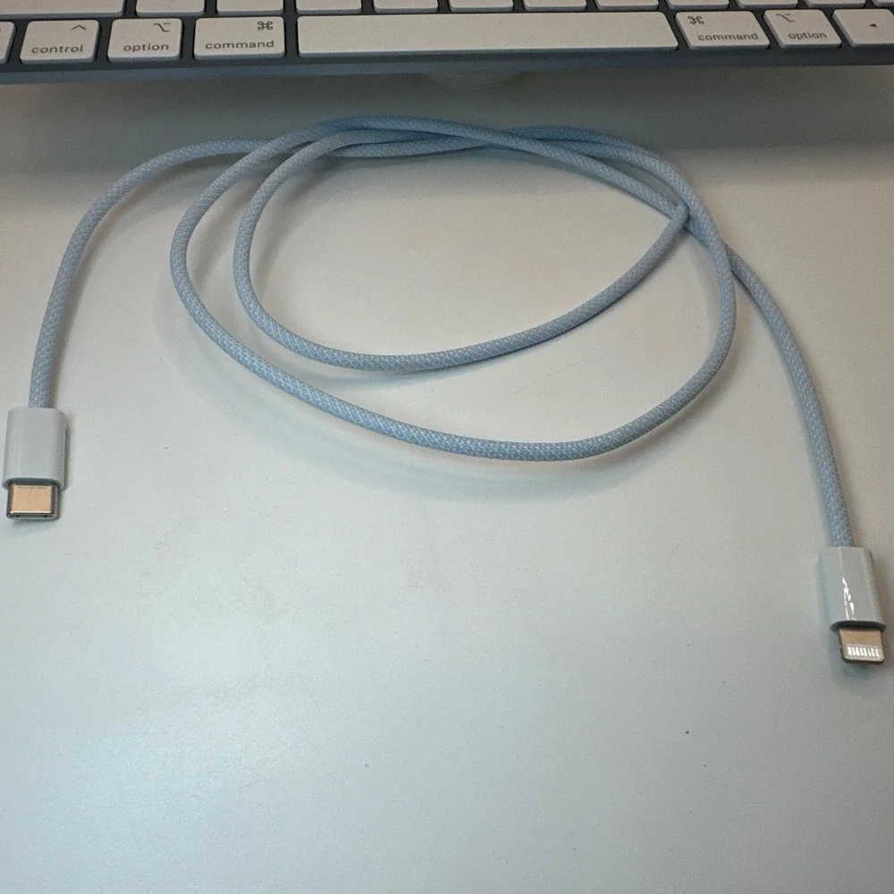 Apple Magic Keyboard w Touch ID A2449 Blue White USB-C Wireless Keyboard
